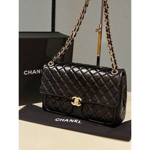 Chanel Women Pre-Loved Bag Brand New Condition
